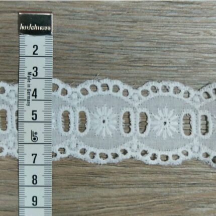 White cotton eyelet lace trim 40mm