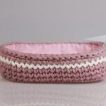 Καλαθάκι πλεκτό μακρόστενο