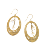 Κρεμαστά σκουλαρίκια με μαργαριτάρια και μοτίφ