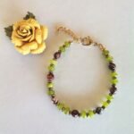 Βραχιόλι με λαδοπράσινο jade ροδέλες ταγιέ, καφέ αχάτη ταγιέ 6mm, χρυσαφί αιματίτες ροδέλες ταγιέ, ακροδέκτες από ορείχαλκο, ατσάλινο κούμπωμα