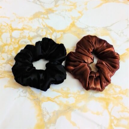 Σετ scrunchie δύο τεμάχια σατέν lurex καφέ μαύρο μονόχρωμο