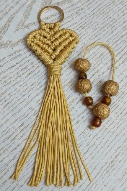 Σετ δώρου μπρελόκ μπεζ καρδιά με μπεζ μπεγλεράκι