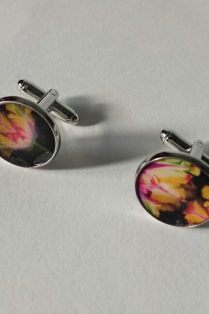 Χειροποίητα μανικετόκουμπα με υγρό γυαλί