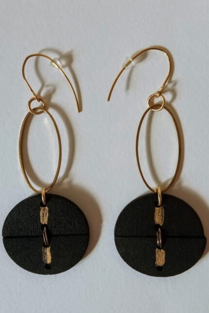 Χειροποίητα κρεμαστά σκουλαρίκια με ξύλο