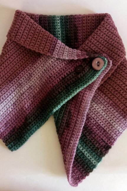 Χειροποίητος λαιμός πλεγμένος με βελονάκι