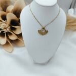 " Victoria" Μενταγιόν επιχρυσωμένο