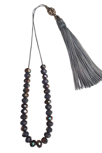 Κομπολόι γυναικείο γκρι κρύσταλλα φούντα 32εκατοστά