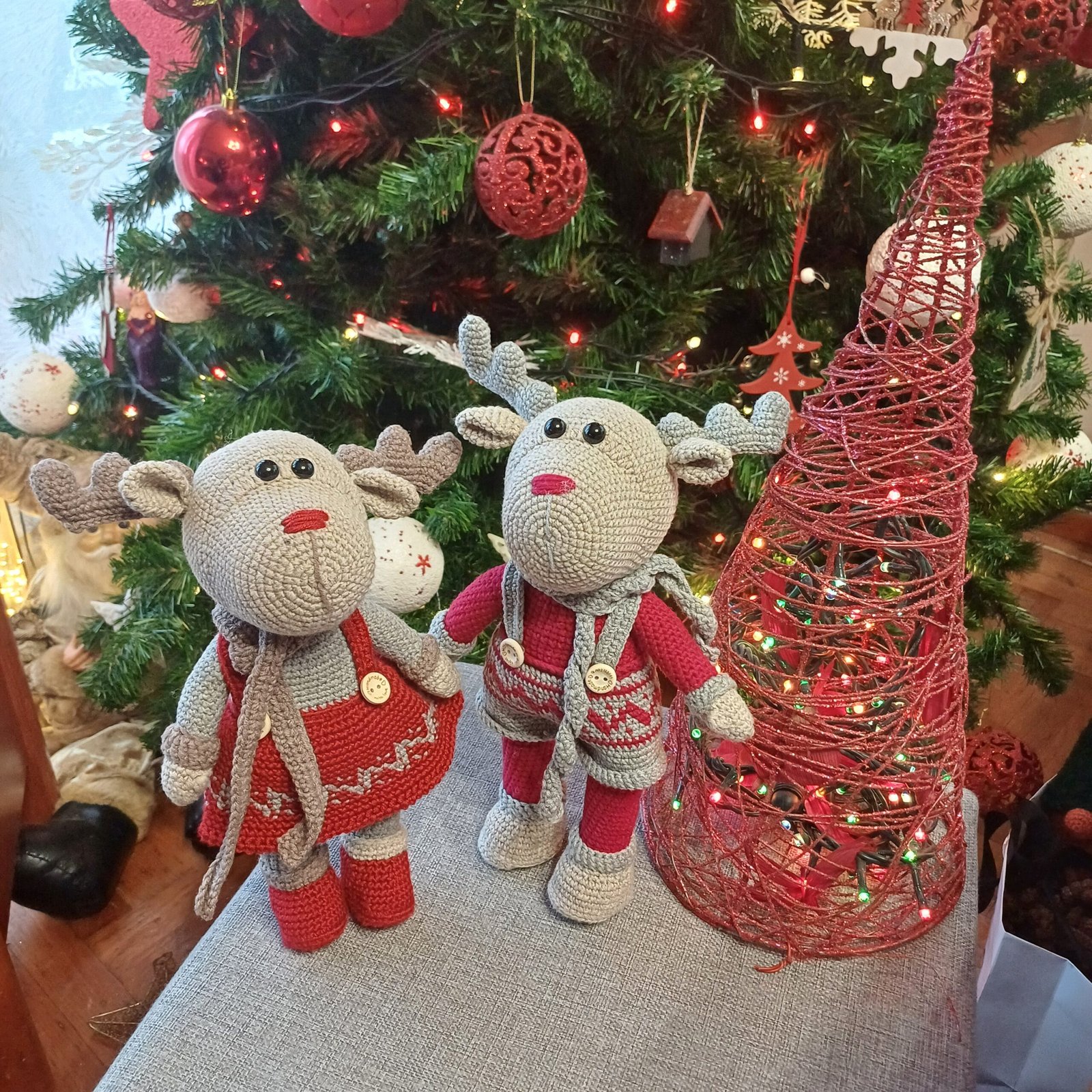 20241202_104715 Σετ χριστουγεννιατικων ταρανδων - Image 1