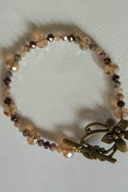 Χειροποίητο βραχιόλι σε στυλ vintage