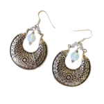 Σκουλαρίκια με Φεγγαρόπετρα και Αντικέ Μοτίφ