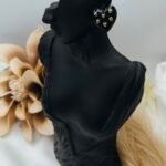 Vintage black stone heart earings