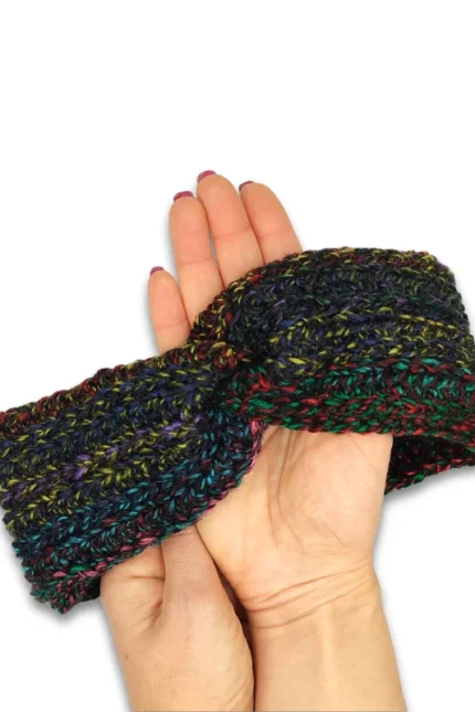 Πλεκτή κορδέλα μαλλιών μαύρη με χρωματιστές λεπτομέρειες