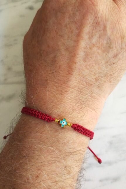 Βραχιόλι αντρικό μπορντώ μακραμέ σταυρός μπλε σμάλτο