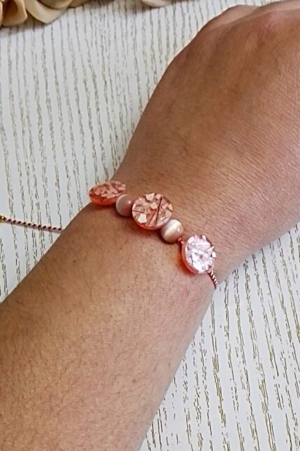 Μαρτάκι γυναικείο τρία κουμπιά ροζ στρογγυλά φίλντισι