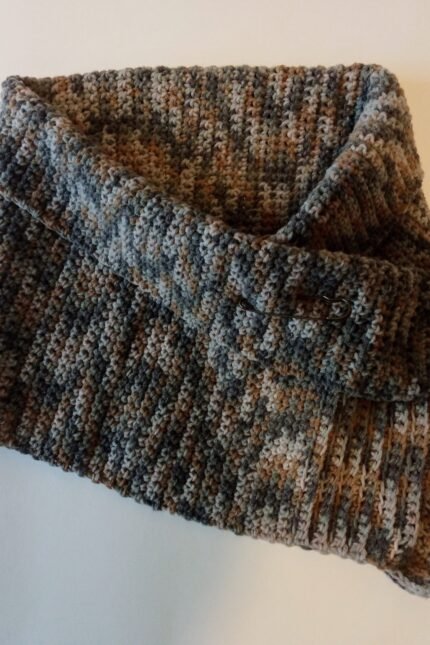 Χειροποίητος πλεκτός λαιμός-κασκόλ