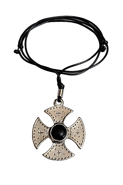 Αντρικό μαύρο μενταγιόν μαλτέζικος σταυρός μαύρη χάντρα