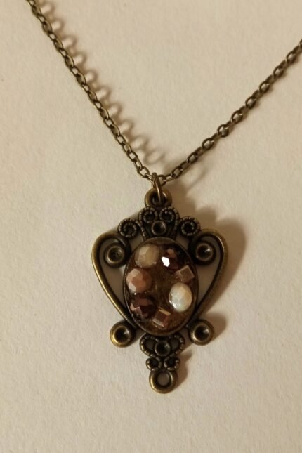 Χειροποίητο κολιέ vintage με υγρό γυαλί