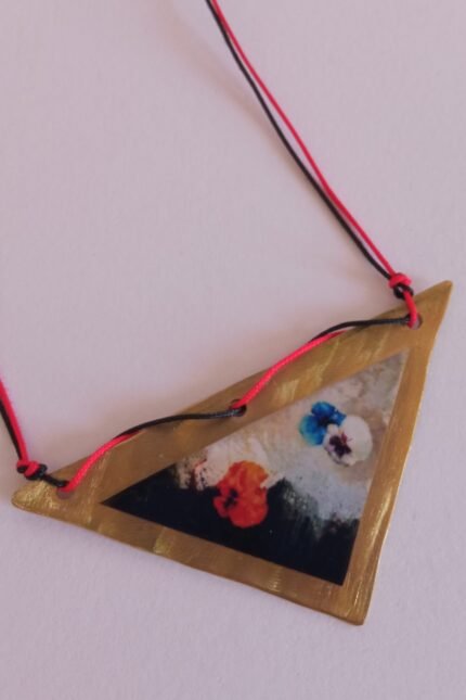 Χειροποίητο κολιέ από ορείχαλκο με υγρό γυαλί