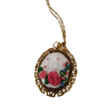 Μακρύ κολιέ με κέντημα και ατσάλινη χρυσή αλυσίδα 43εκ.