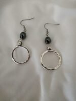 Κρεμαστά σκουλαρίκια με χάντρα και κύκλο μήκους 6εκ. - Image 2