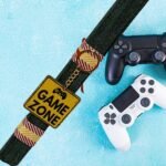 Πασχαλινή λαμπάδα με ξύλινο μπρελόκ game zone - Image 4