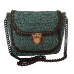 Χειροποίητη τσάντα ταχυδρόμου πλεγμένη με κορδόνι σε μελανζέ αποχρώσεις του πράσινου