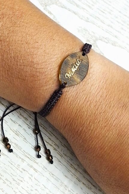Γυναικείο βραχιόλι ΜΑΜΑ με καφέ μακραμέ