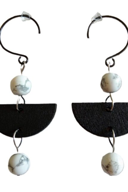 Χειροποίητα κρεμαστά σκουλαρίκια από ξύλο και χαολίτη