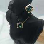 '' Solène '' Σετ κοσμημάτων με πράσινες πέτρες