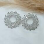 '' Mariella '' σκουλαρίκια μεγάλα ασημένια με λευκές πέτρες