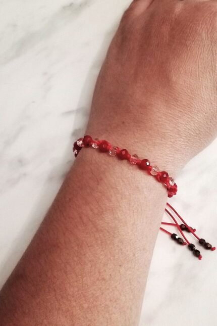 Γυναικείο βραχιόλι με κρύσταλλα και μακραμέ πλέξη