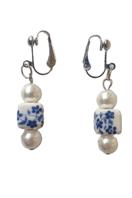 Χειροποίητα κρεμαστά σκουλαρίκια με κλιπ κεραμικές πέτρες και φίλντισι