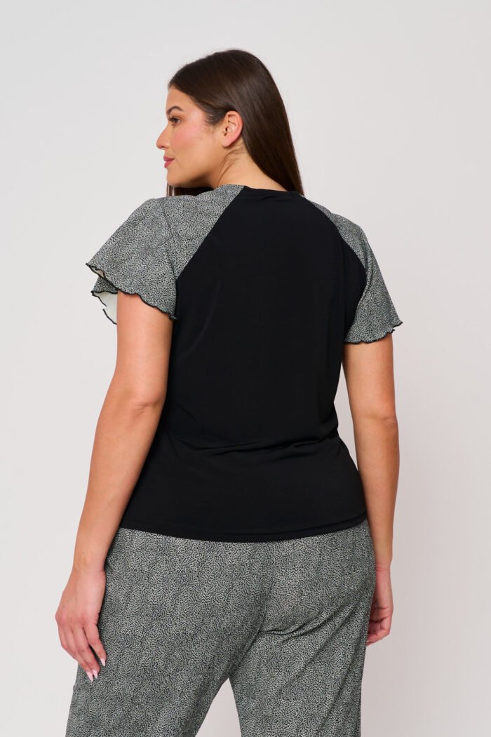 Μπλούζα Ελαστική με Ασπρόμαυρα | Plus Size Ρούχα - Image 4