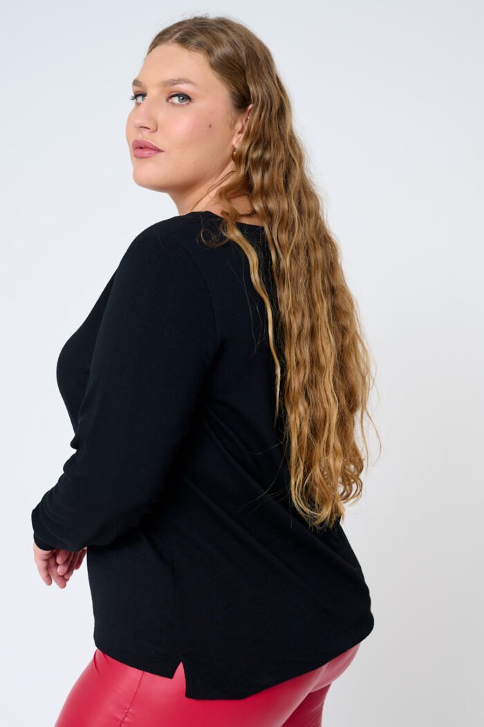 Μπλούζα Κρεπ με Λαιμόκοψη | Plus Size Ρούχα - Image 2