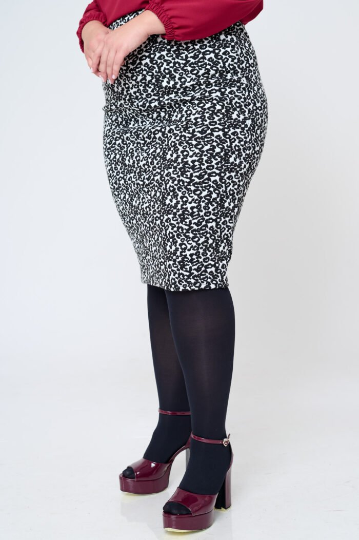 Φούστα Pencil Ζακάρ Leopard | Plus Size Ρούχα - Image 2