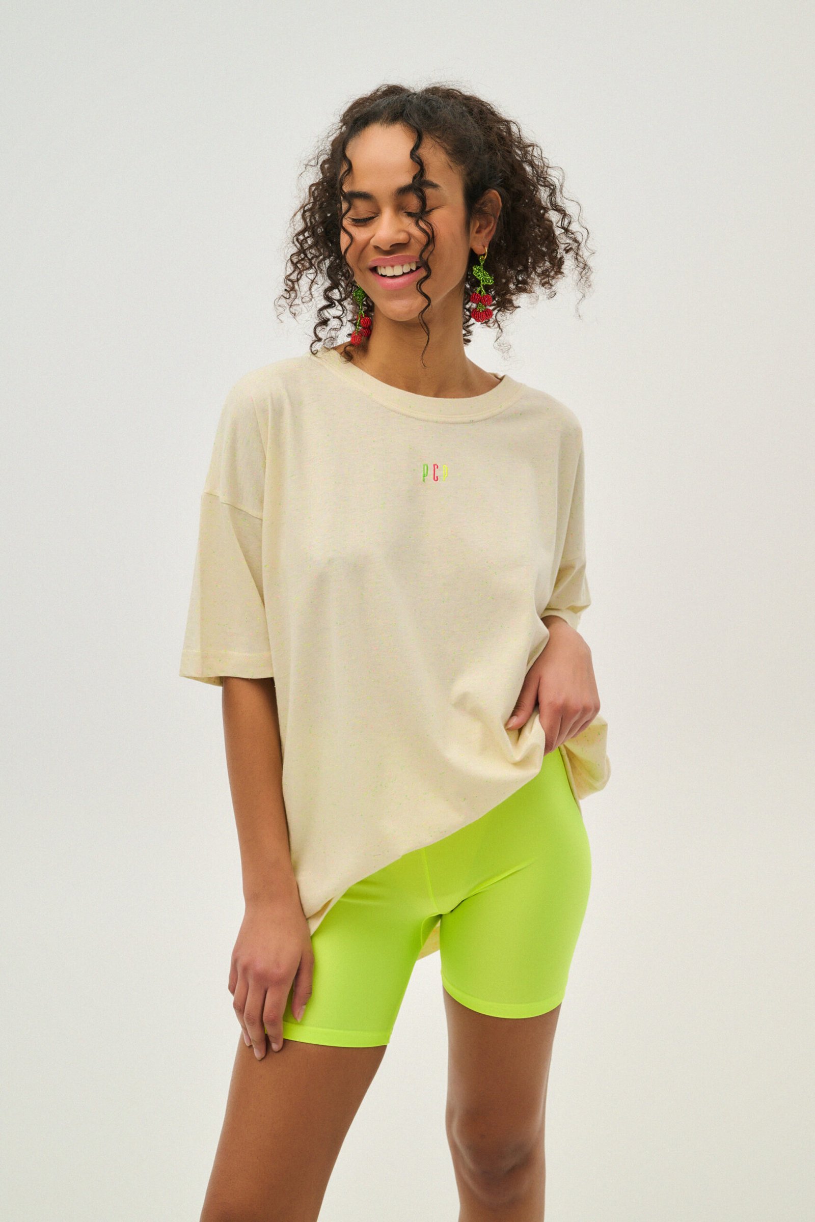 Γυναικείο-Κοντομάνικο-Μπλουζάκι-Candy-BEIGE Γυναικείο Κοντομάνικο Μπλουζάκι - Candy - BEIGE