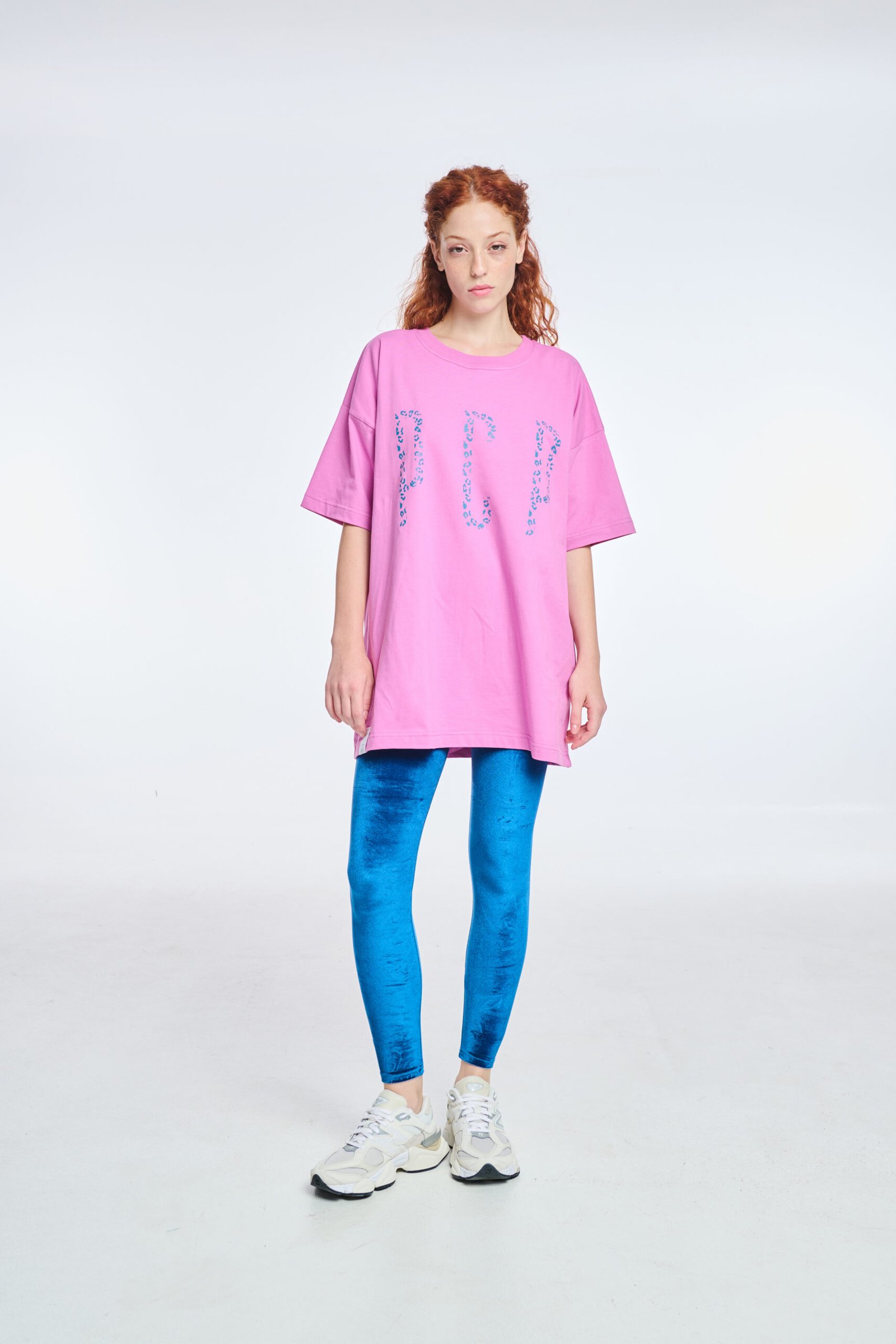 Γυναικείο-Κοντομάνικο-Μπλουζάκι-Μονόχρωμο-με-μεταξοτυπία-Leopard-FLIRT-2 Γυναικείο Κοντομάνικο Μπλουζάκι Μονόχρωμο | PCP CLOTHING - Image 3