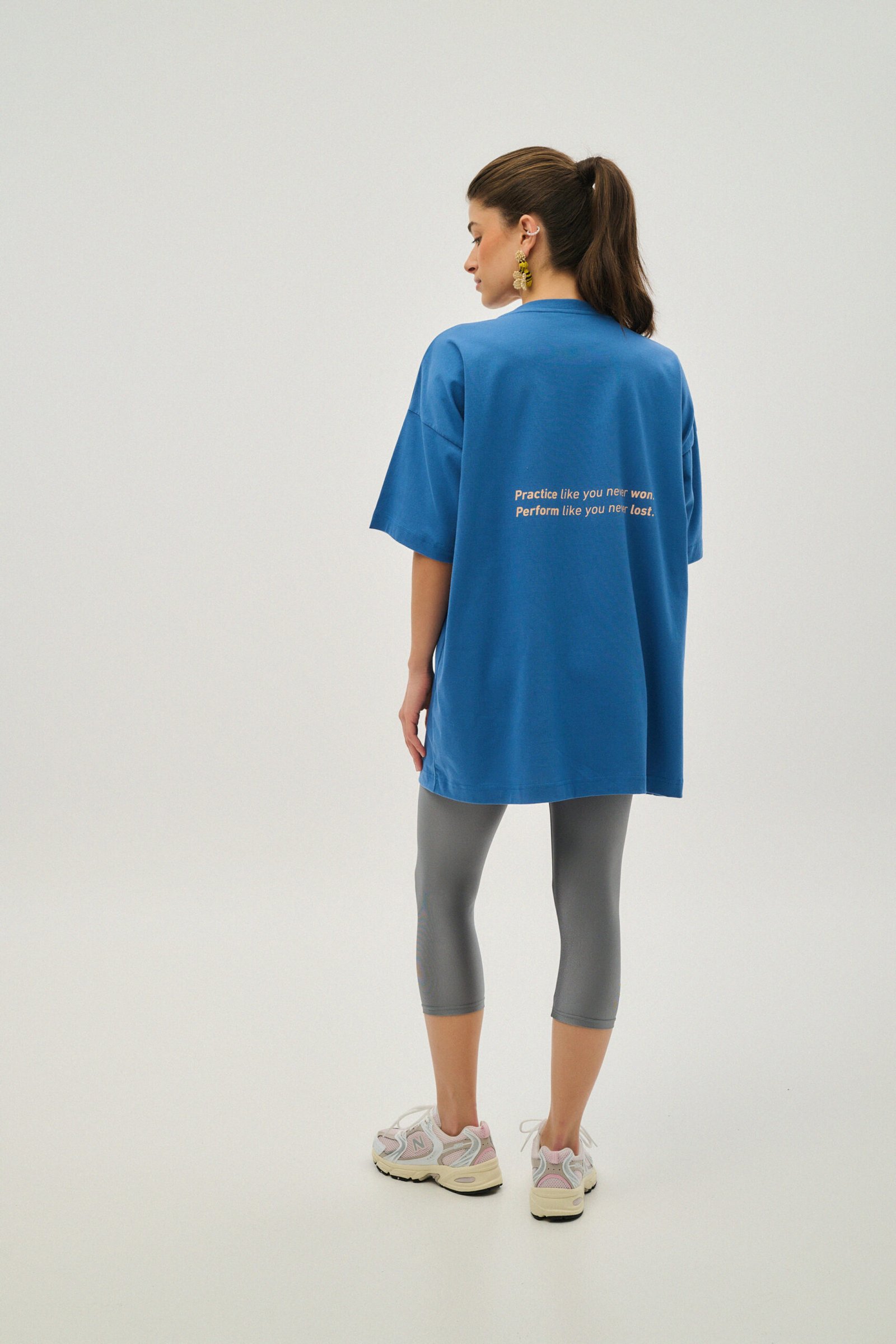 Γυναικείο-Κοντομάνικο-Μπλουζάκι-με-Κέντημα-και-μεταξοτυπία-Quote-VIENNA Γυναικείο Κοντομάνικο Μπλουζάκι με Κέντημα και μεταξοτυπία - Quote - VIENNA