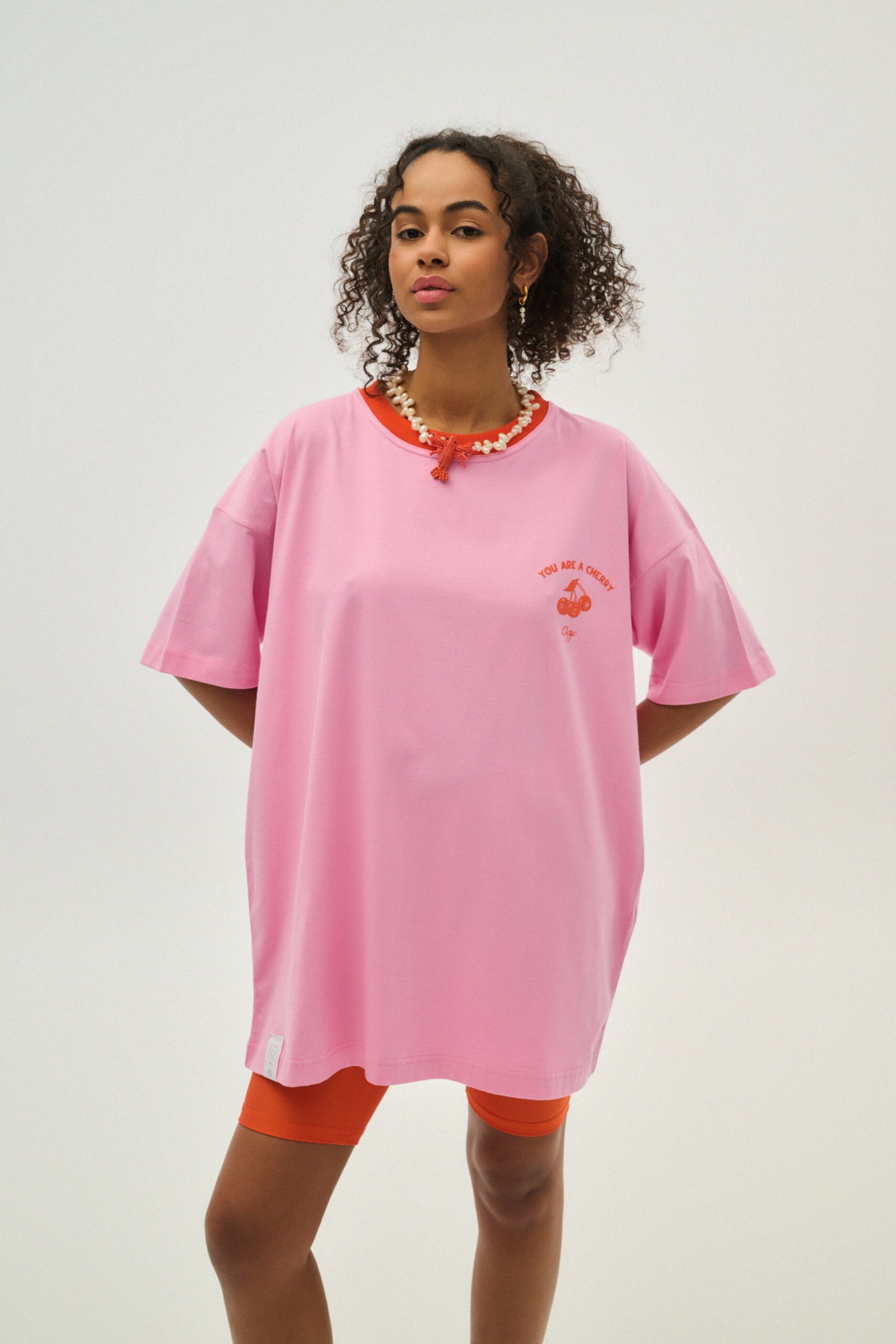 Γυναικείο-κοντομάνικο-μπλουζάκι-με-μεταξοτυπία-Cherry-PINK Γυναικείο κοντομάνικο μπλουζάκι με μεταξοτυπία - Cherry - PINK