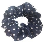 Χειροποίητο "Rosie" scrunchie πουά μπλε μεγάλο
