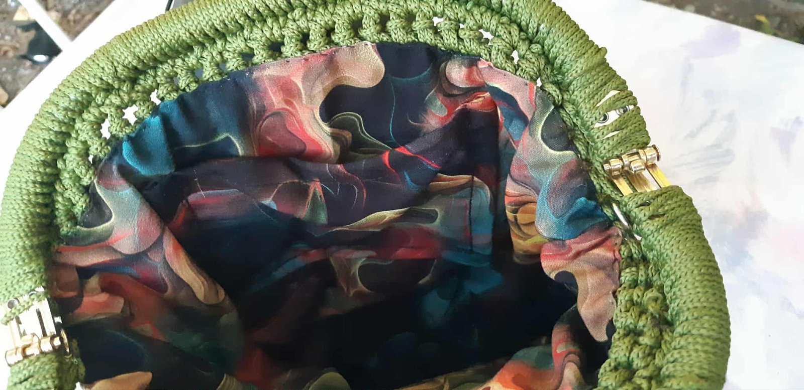 1aa50b1c-b5ef-45f3-98ae-4081143400c8 Πλεκτή τσάντα ώμου με μοντέρνα γραμμή - Image 3