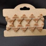 Μακραμέ βραχιόλι χεριού ζικ ζακ μελί μπέζ