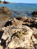 Μακραμέ βραχιόλι ποδιού κυπαρισσί με φύλλα χρυσά - Image 3