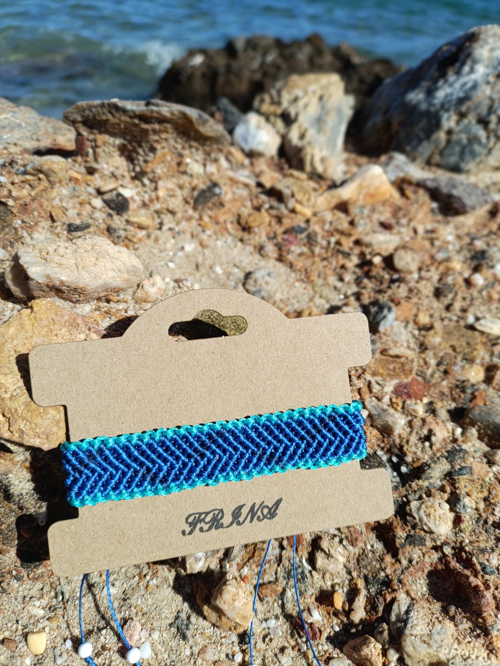 IMG_20251025_131802 Μακραμέ βραχιόλι χεριού μπλε-γαλάζιο - Image 1