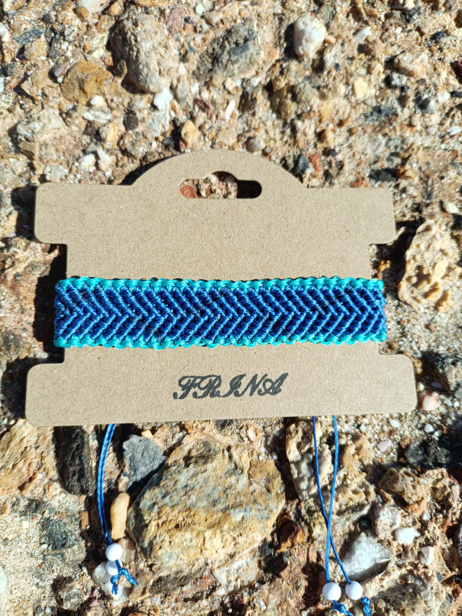 IMG_20251025_131807 Μακραμέ βραχιόλι χεριού μπλε-γαλάζιο - Image 2