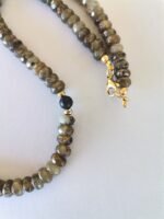 Κολιέ με Λαμπραντορίτη και Μαύρο Όνυχα - Image 3