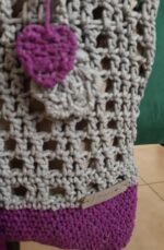 Τσάντα πλεκτή ώμου γκρι-μωβ με σατέν κορδέλα - Image 3