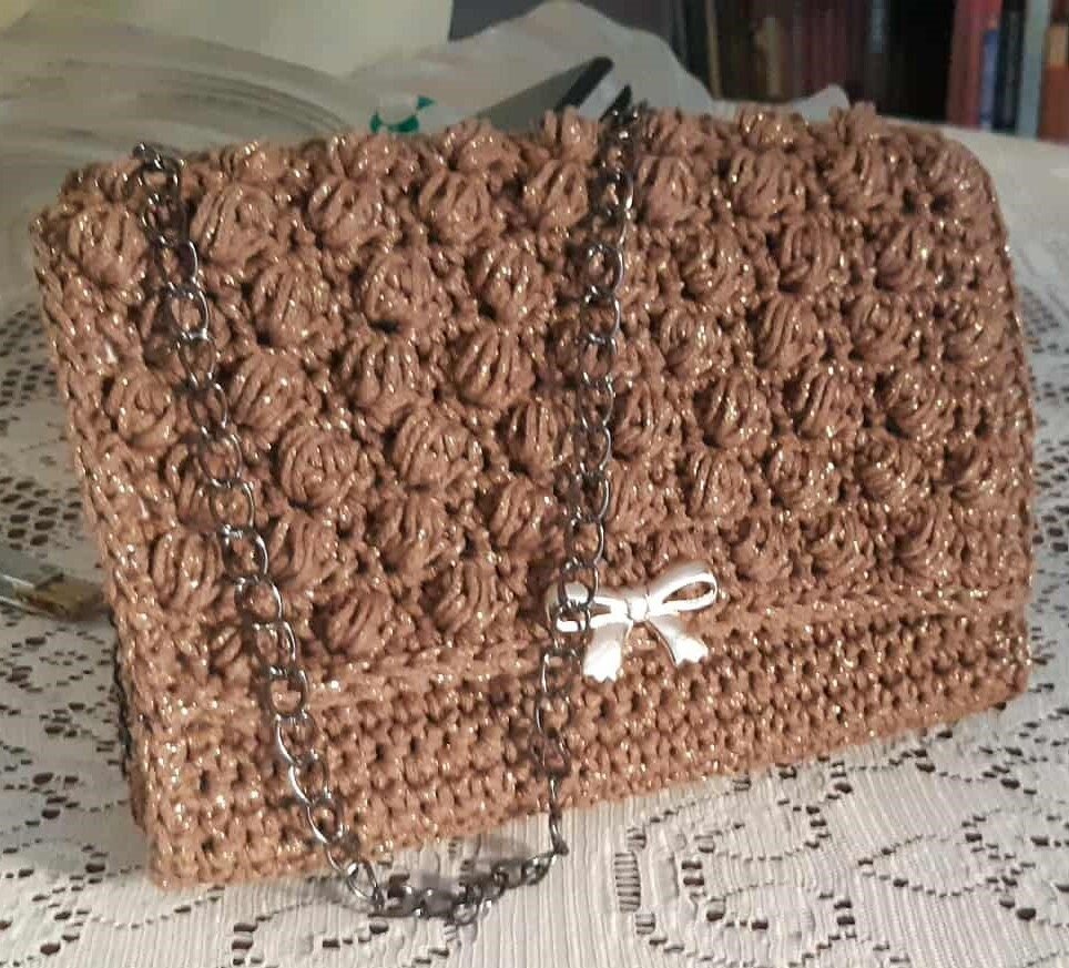 cropped-915fc519-3a14-4edb-afa0-92db62842cd6.jpg Πλεκτή Τσάντα Ώμου - Image 1