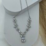 '' Adeline Grace '' Εντυπωσιακό κολιέ με κρύσταλλα ασημένιο