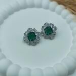 ''Heaven’s Promise'' Σκουλαρίκια με πράσινα κρύσταλλα